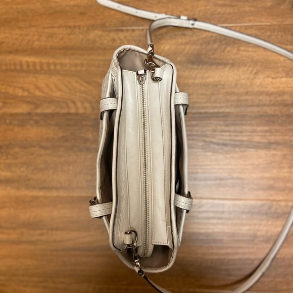 COPY - Coach Ivory/White Purse - Picture 5 of 10